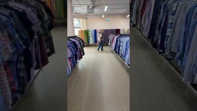 Осторожно! Можно потеряться! Открытие Мегахенд в ТЦ Европа! смотреть онлайн