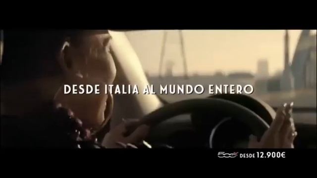 Fiat 500x Featuring Charlie and me смотреть онлайн