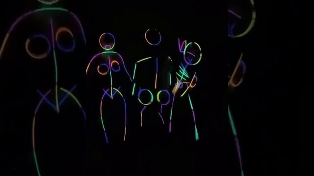 Glow sticks dance смотреть онлайн
