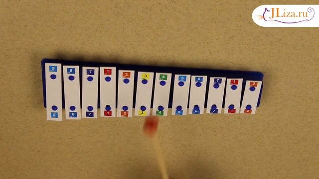 Серенькая кошечка на металлофоне (ксилофоне) смотреть онлайн