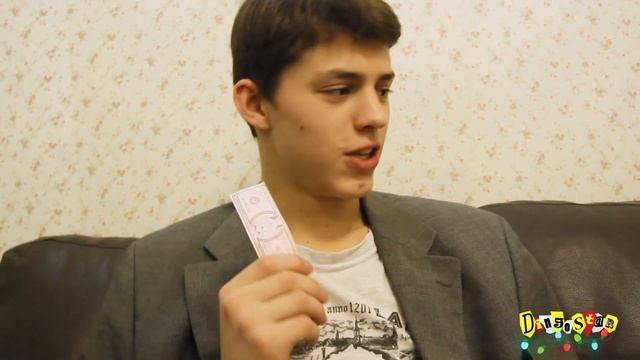 Зимний влог Dingostar | 4 день в лагере! | Как разбогатеть в лагере и не попасть в тюрьму! смотреть онлайн