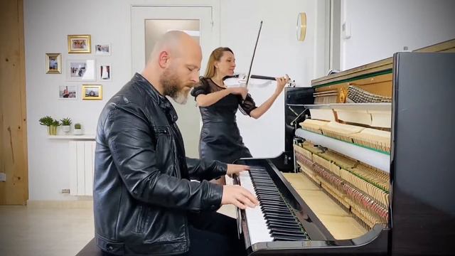 BAD ROMANCE - LADY GAGA - VIOLIN & PIANO COVER смотреть онлайн