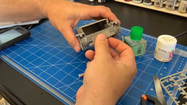 Building the Border models 135 Panzer IV  AUSF F2G plus new product unboxing.