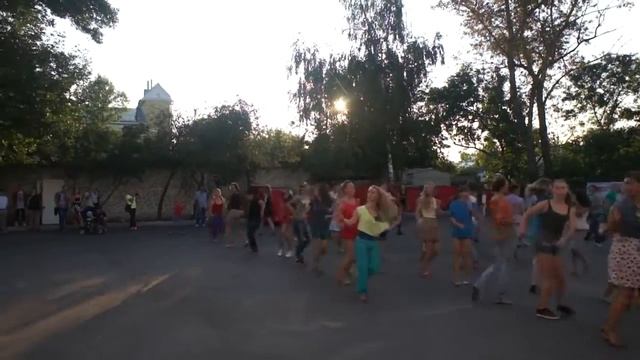 vk com schooldance33 Школа танца Романа Федотова смотреть онлайн