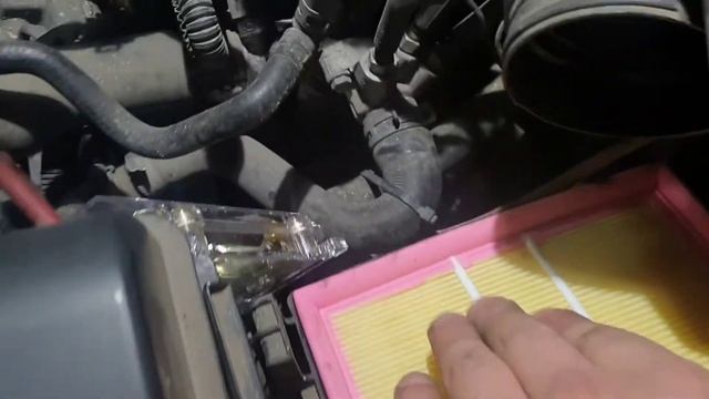 Audi A3 8L Air Filter Change! How-to, tips and tricks to do it fast and easy! смотреть онлайн