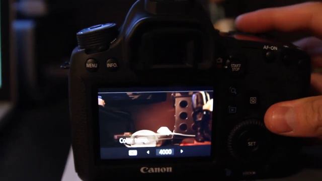 Canon 6D Adjusting White Balance in video mode смотреть онлайн