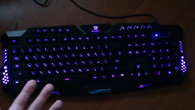 Обзор клавиатуры с подсветкой(есть русская раскладка) из Китая смотреть онлайн