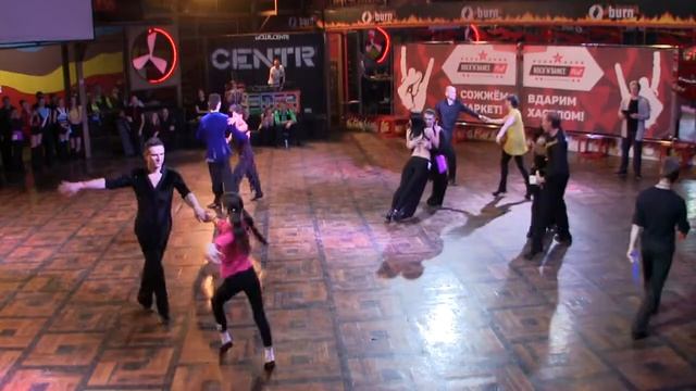 Хастл. Rock'n'Dance Cup-2018. DnD Beginner 1/4 финала 3 2 смотреть онлайн