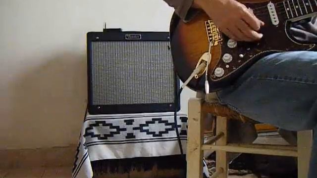 Fender Stratocaster MIM Deluxe Player`s and blues Junior смотреть онлайн