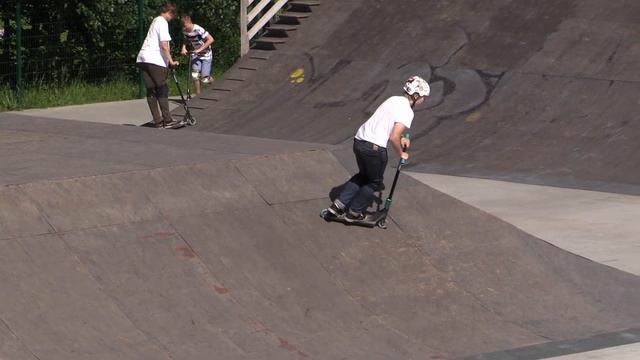 Малышев Виктор - Oxelo Freestyle Scooter Contest в Алтуфьево смотреть онлайн