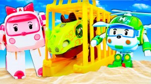 Робокары Поли, Рой и Эмбер ловят биоподов! Роботы поезда боятся динозавра Раптора! Видео игрушки