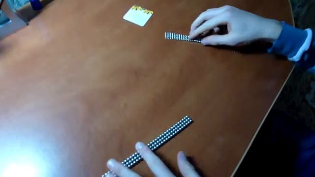 Объемный треугольник из неокуба смотреть онлайн