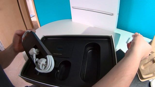 MacBook Pro 15 Retina Late 2013 Unboxing [German] смотреть онлайн