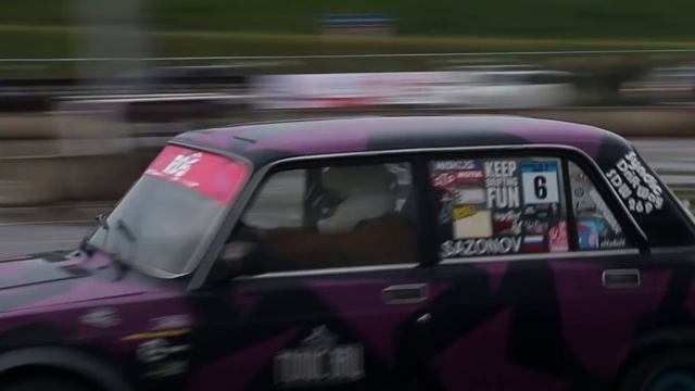 Гоча валит на жиге | Moscow Tuning Show 2016 смотреть онлайн