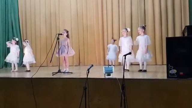 Щурко Вера,6 лет, эстрадный вокал смотреть онлайн