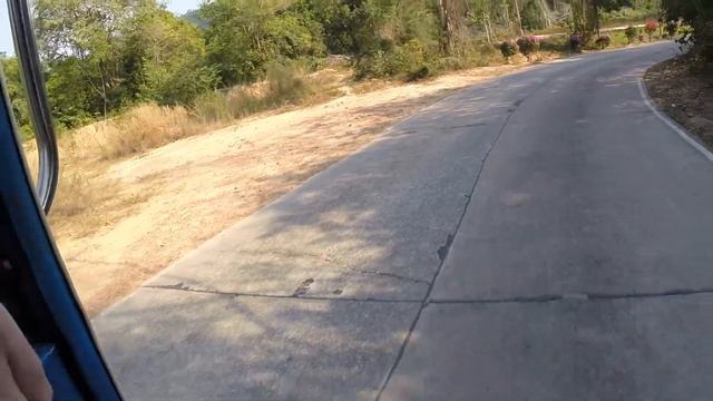 Военный пляж в Паттайе. Sai Kaew Beach. Кто обкрадывает туристов? смотреть онлайн