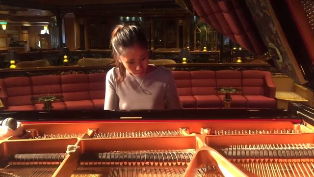 Van Anh Nguyen | Love Yourself by Justin Bieber piano cover смотреть онлайн