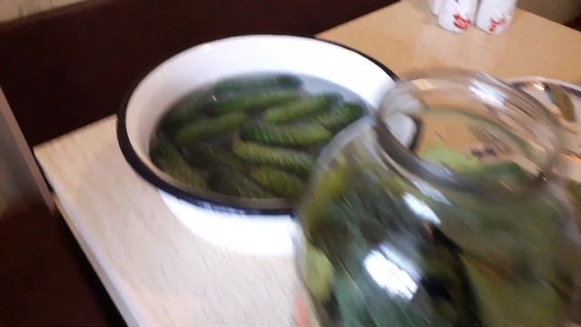 Малосольные огурцы, рецепт проверенный временем. смотреть онлайн