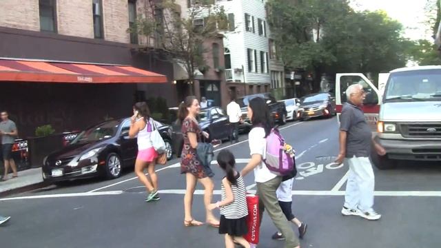 Manhattan, New York: Street View 12 смотреть онлайн