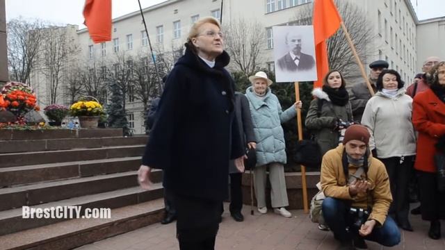 Брест. 7 ноября 2017. 100 лет Октября смотреть онлайн
