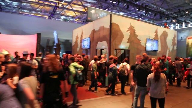 Gamescom 2014 - Riot Games Booth смотреть онлайн