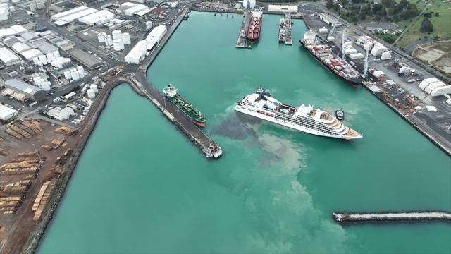 Seabourne Odyssey Arrival Timaru 15 12 2022 смотреть онлайн