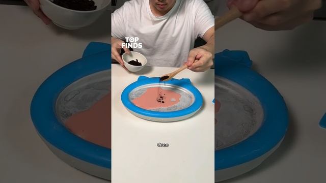 Trying RM22 Rolled Ice Cream Maker! смотреть онлайн