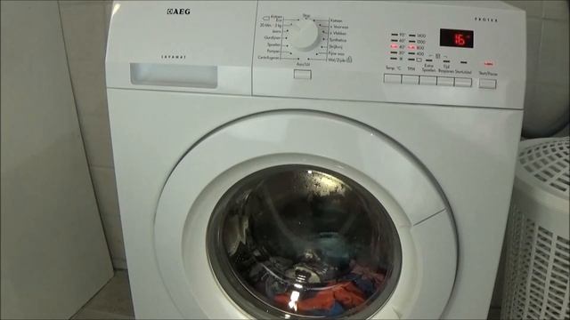 AEG Lavamat Protex L72475FL washing machine, 40 °C, 800 rpm, 20 min - 3 kg Quick wash example #212 смотреть онлайн