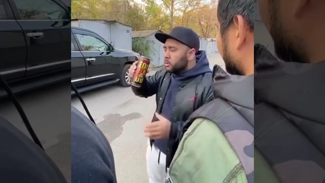 Соорентировался по сути и свалил ? смотреть онлайн