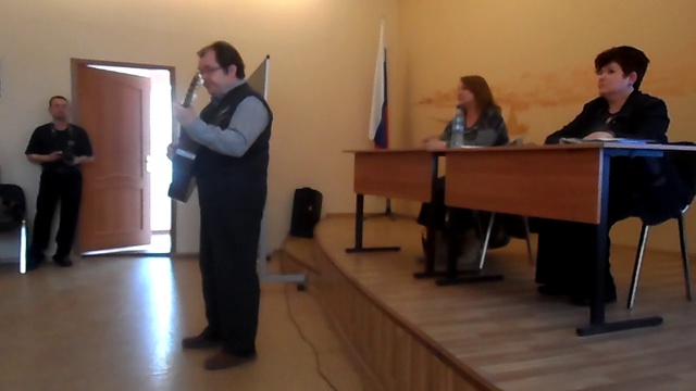 Станислав Малов исполняет песню Александра Сахнова смотреть онлайн