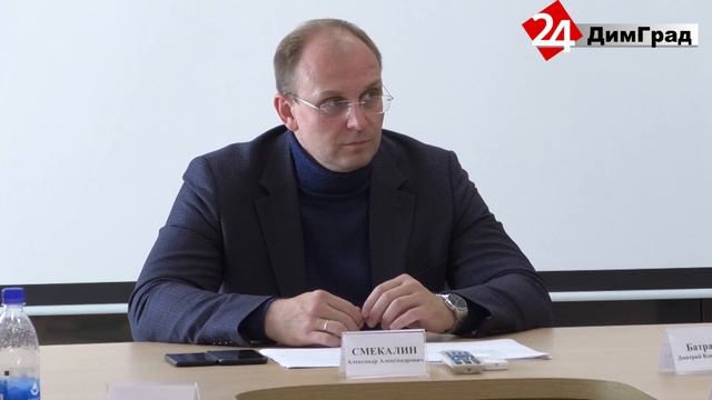 В ДИМИТРОВГРАДЕ 90 МНОГОДЕТНЫХ СЕМЕЙ ПОЛУЧИЛИ ЗЕМЕЛЬНЫЕ УЧАСТКИ смотреть онлайн