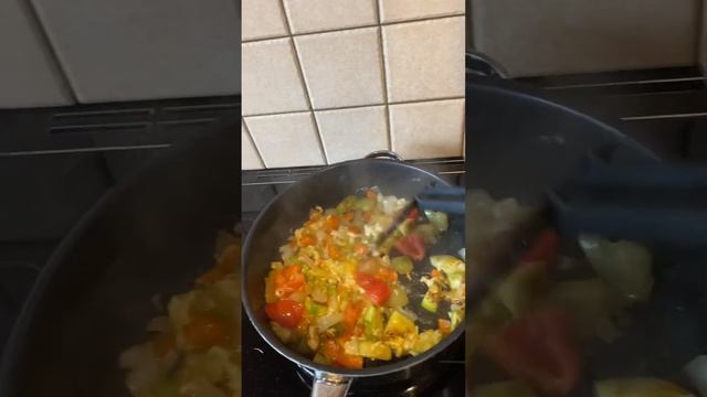 Овощи с яйцом смотреть онлайн