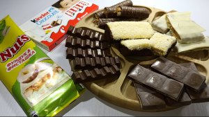 Асмр Шоколадный 🍫 приятный хруст и постукивание для вашего удовольствия и мурашек 🥰