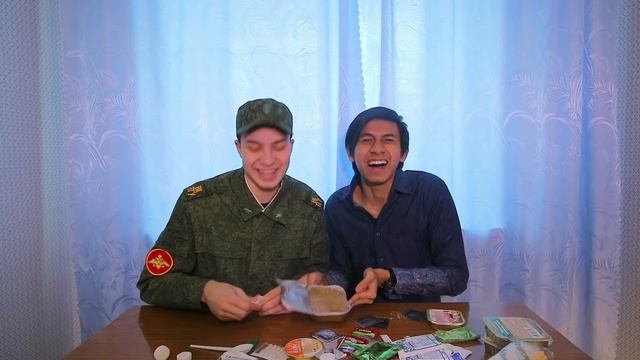 Mencoba Makanan Tentara Rusia - Russian Military MRE
