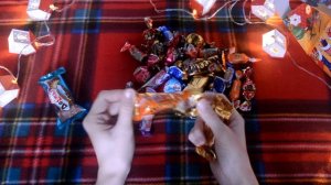 Распаковываем сладкие новогодние подарки /  Essen, Milka, Oreo, Барни