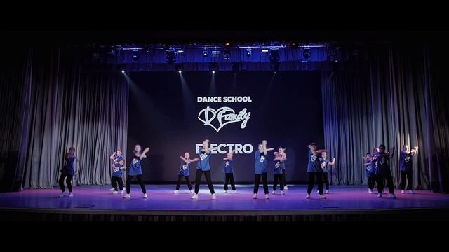Electro Dance Family | "Нам 5 лет" | Школа танцев "Dance Family" смотреть онлайн