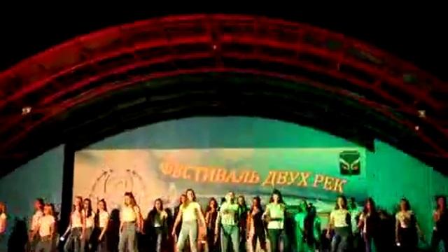 Фестивальный флешмоб с фонариками в Докшицах смотреть онлайн