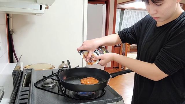 [Kuku Korea] мамы дома нету / готовлю для братишки! / KOREA VLOG смотреть онлайн
