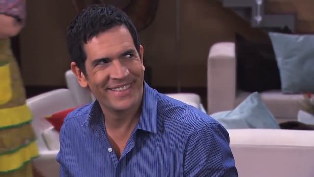 Почему стоит любить сериал "Виолетта"? смотреть онлайн