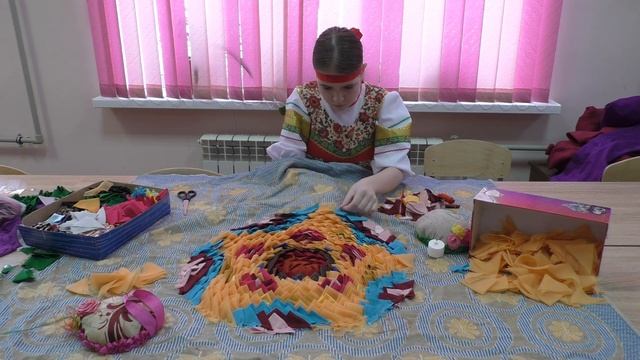 Мастер класс. Лоскутное панно "Солнцеворот"1 смотреть онлайн