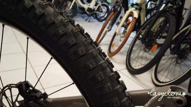 VTTae Focus Jam 6.9 2023 / Bosch CX / Batterie 750 Wh. Du haut de gamme très performant ! смотреть онлайн