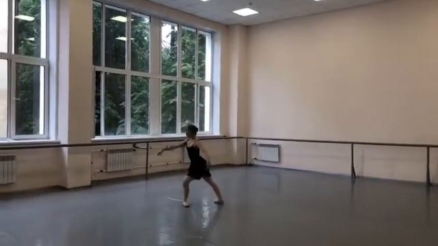 Пахита балет, Вариация из па-де-труа исп. Дарья Кулик смотреть онлайн