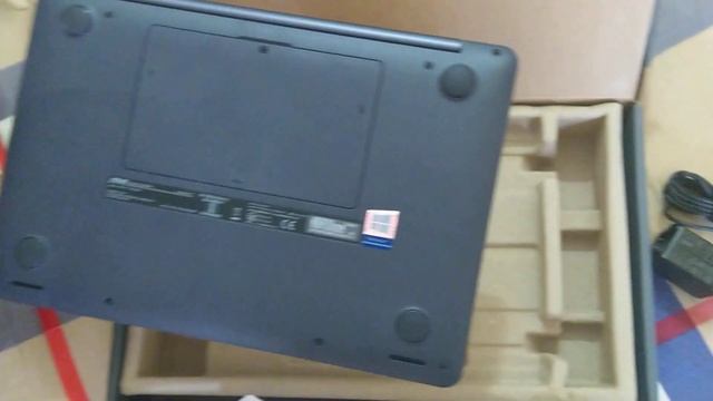 Asus E203 MAH FD005t смотреть онлайн