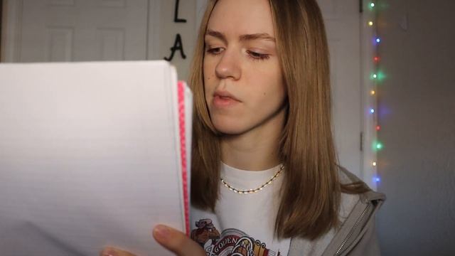 ASMR Tracing Your Face Then Drawing You смотреть онлайн