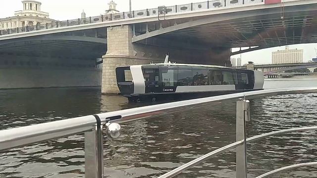 Прогулка на теплоходе Radisson по Москва реке ч.1 смотреть онлайн