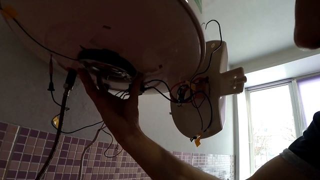 Как разобрать и почистить бойлер( водонагреватель) смотреть онлайн
