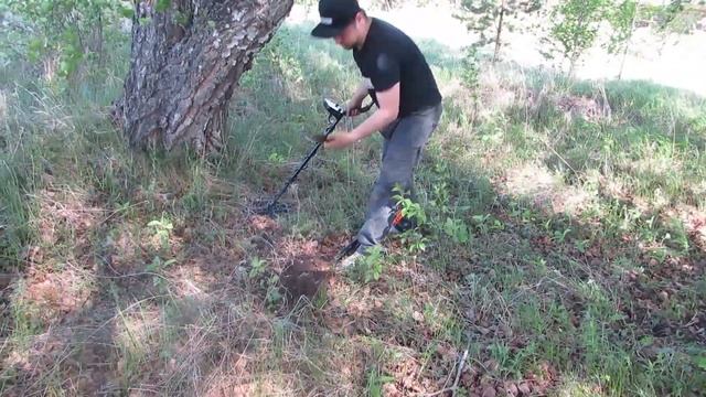 В ПОИСКАХ КЛАДА В ЖИЛОЙ ДЕРЕВНЕ! ЧАСТЬ ПЕРВАЯ. КОП 2021 С МЕТАЛЛОИСКАТЕЛЕМ TX-850 смотреть онлайн