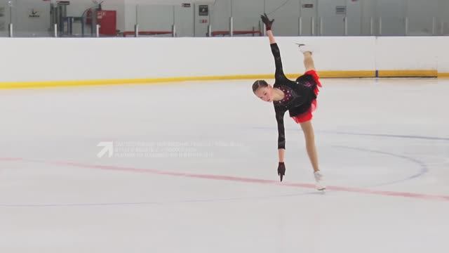 Златоуст принял 3-й этап Кубка Челябинской области по фигурному катанию смотреть онлайн