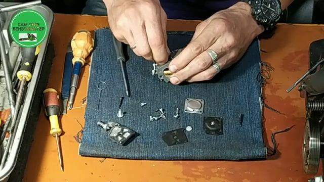 Бензопила " AL-KO" плохо запускается. /Piła łańcuchowa nie chce się uruchomić смотреть онлайн