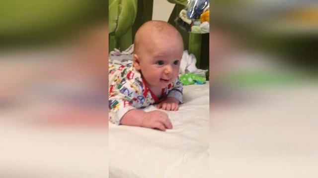 Звуки малыша в 3 месяца смотреть онлайн